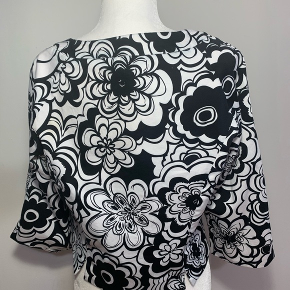 Spense Black & White Floral Print Jacket - Picture 3 of 6